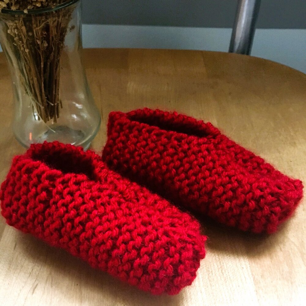 Handknitted Tiny Baby Toddler Red Footies Booties Socks